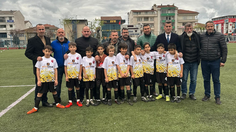DEDELER SPOR KULÜBÜ VE U11 TAKIMI EMİN ADIMLARLA