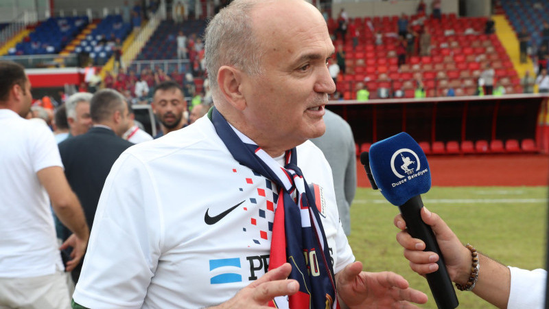 BAŞKAN ÖZLÜ’DEN GALİBİYET YORUMU “ARZUM, OYUNCULARIMIZIN HİÇ YENİLMEMESİDİR”