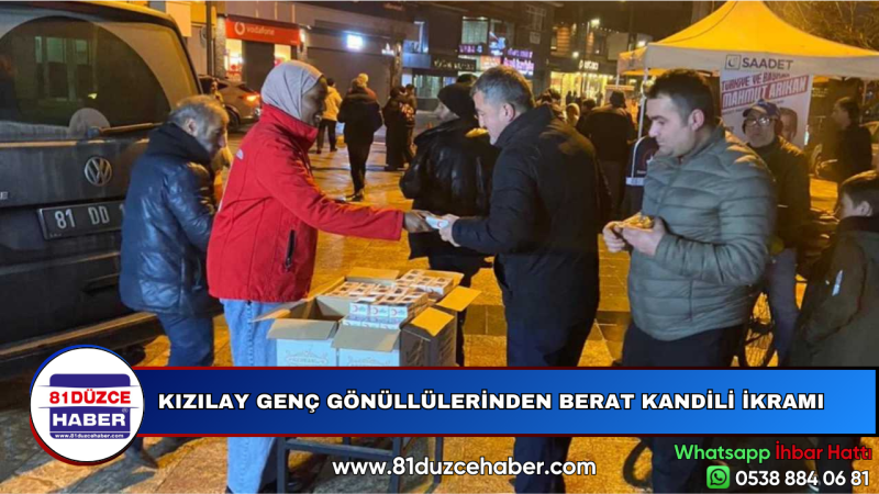 KIZILAY GENÇ GÖNÜLLÜLERİNDEN BERAT KANDİLİ İKRAMI